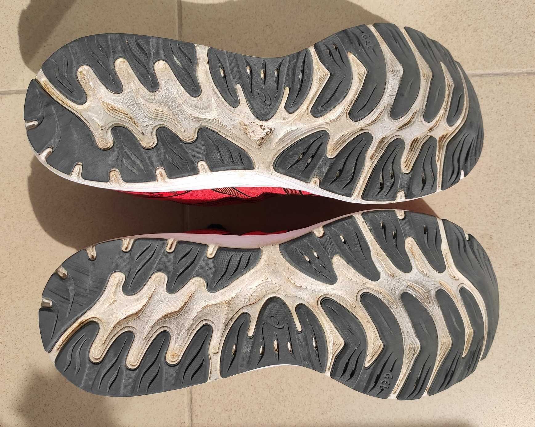 Ténis de corrida Asics Gel Cumulus 23 nº 44.5, usados, bom estado