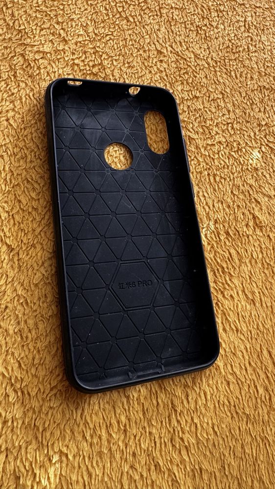 Xiaomi mi A2 lite + gratis etui
