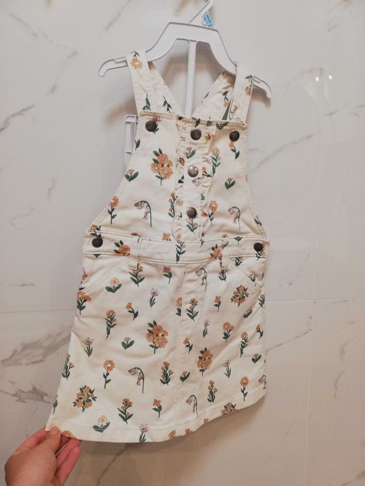 sukienka jeansowa tu r 98-104cm,sukienka kwiaty