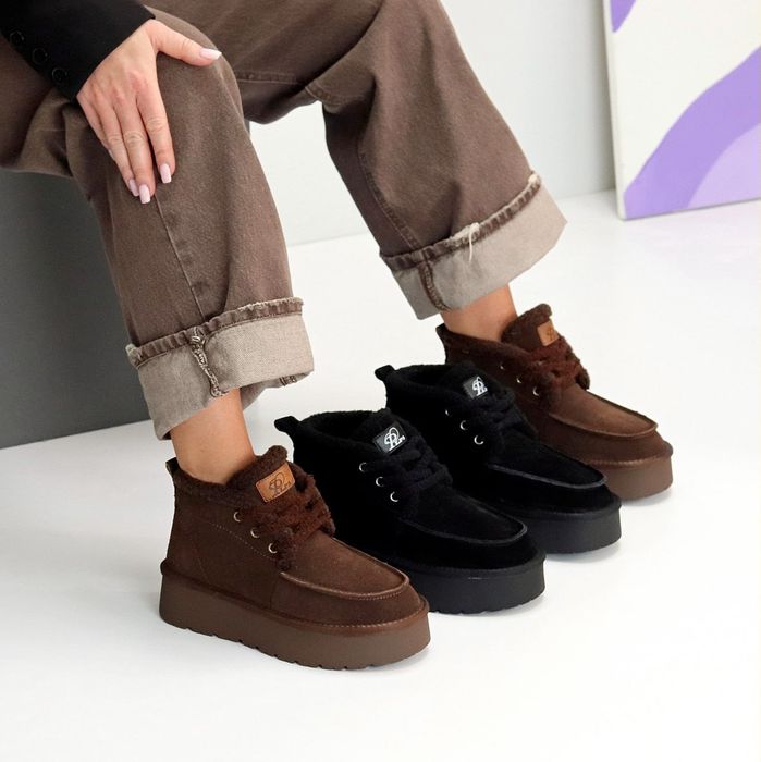 Жіночі шкіряні зимові черевики в кольорах