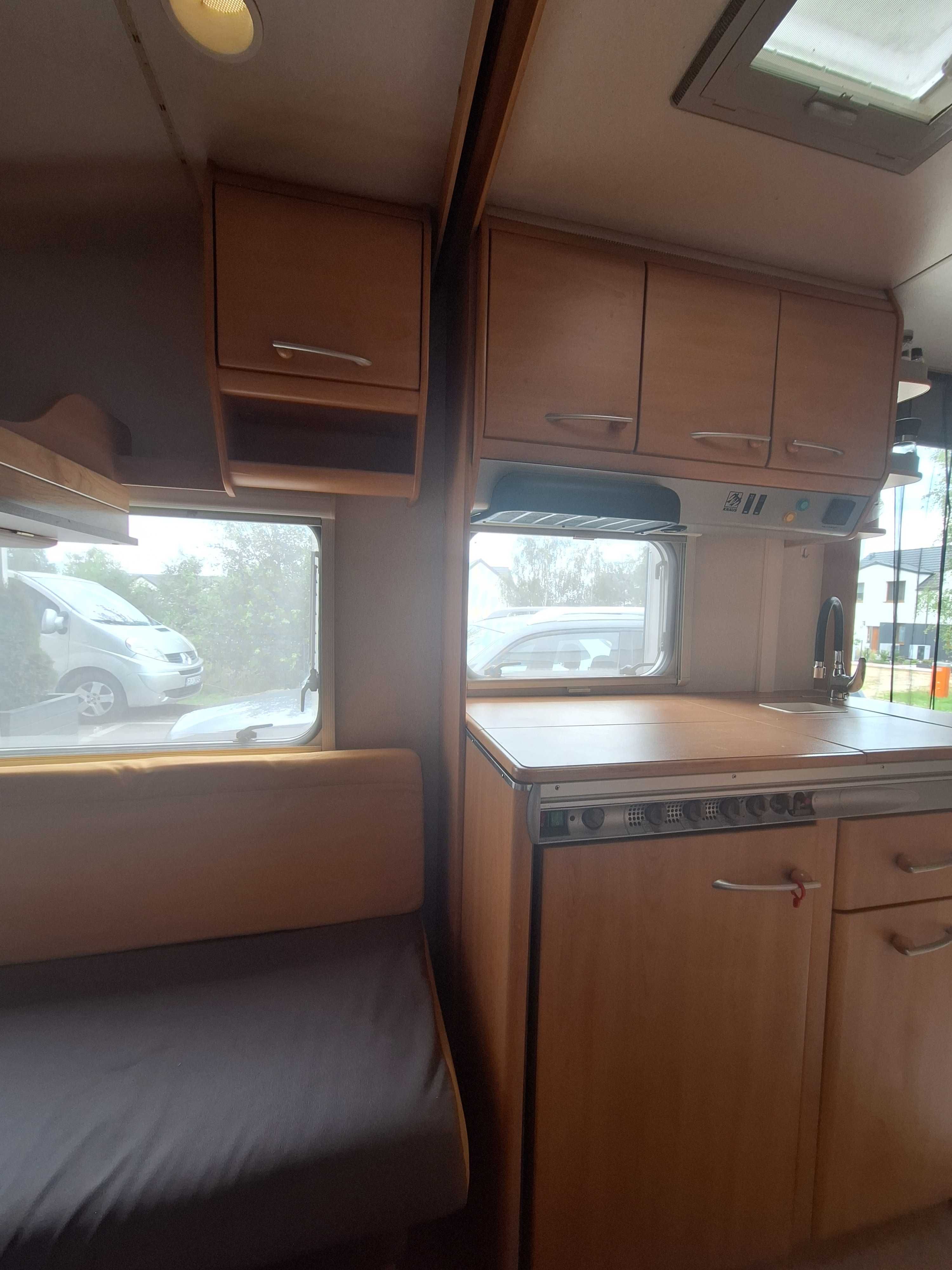 KNAUS 450TF Sudwind nowe Mover AGM Klima 5 miejsc Przedsionek