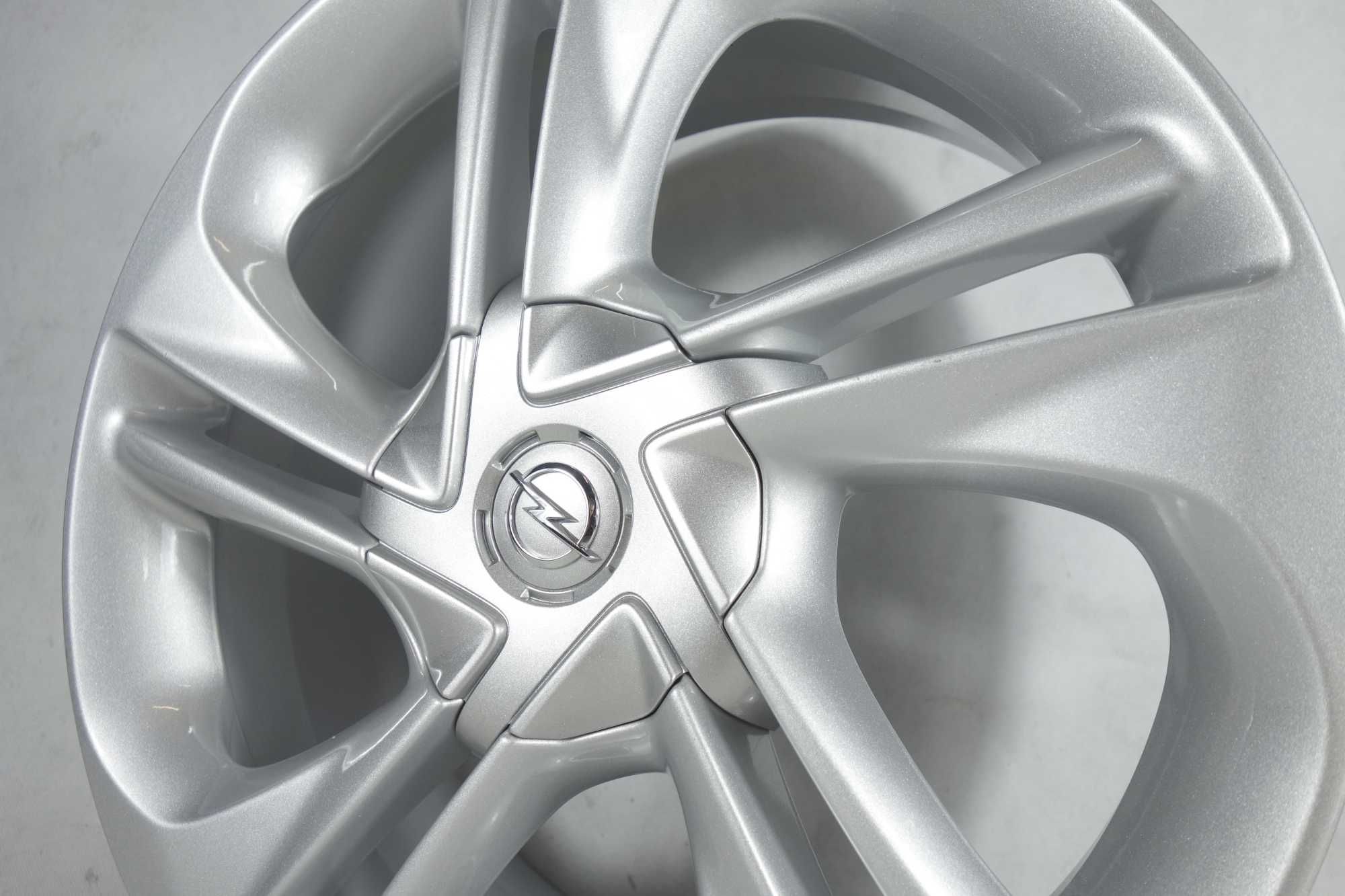 Alufelgi 17" 4x100 Opel Adam Corsa Srebrne 798