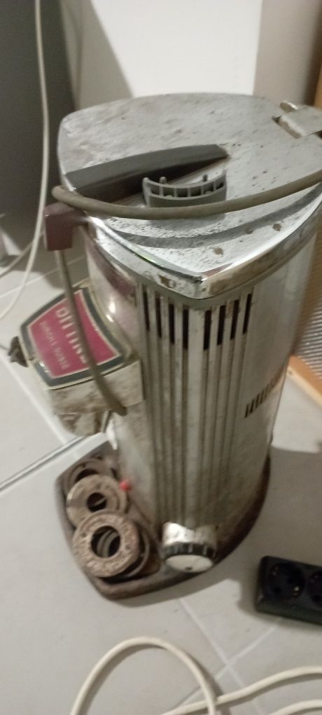 Moinho de cafe antigo ( a funcionar)