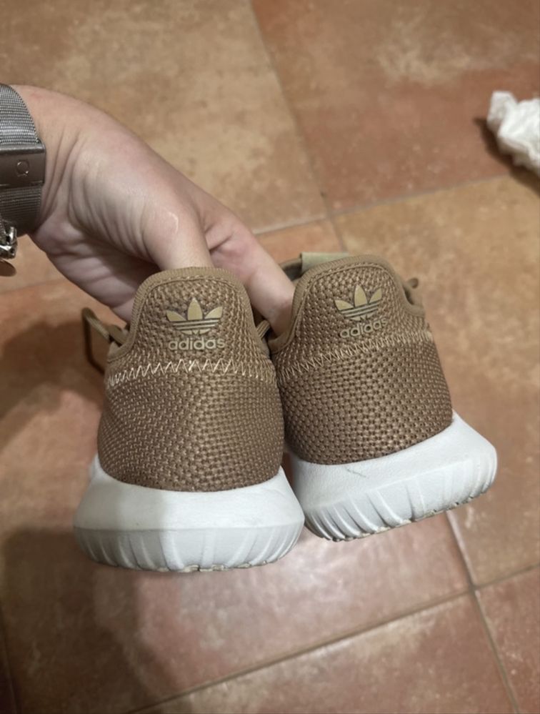 Adidas Tubular - Bege