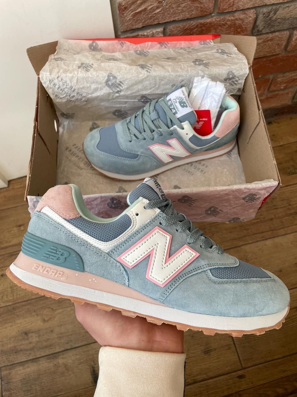 Жіночі кросівки New Balance 574 navy