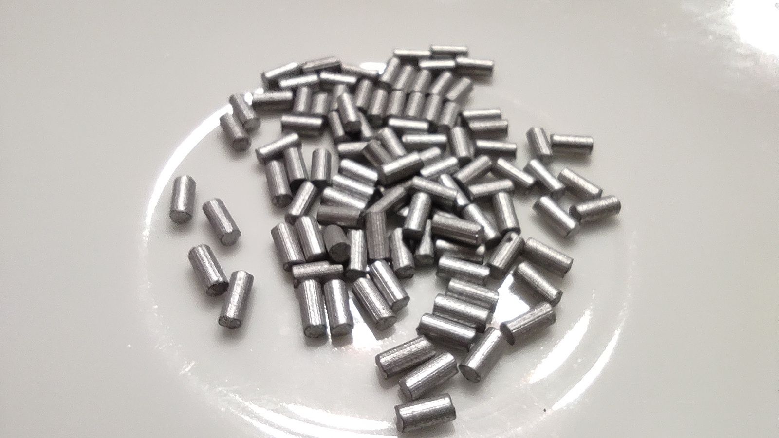 100szt Kamień do zapalniczki ZIPPO CLIPPER krzemień krzesiwo