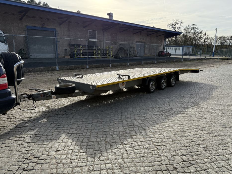 Laweta 6,5m 3 osie 3.5t dmc koła 13 cali