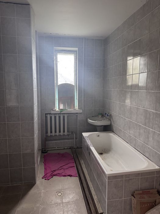 Продається будинок, поблизу м.Новий Розділ