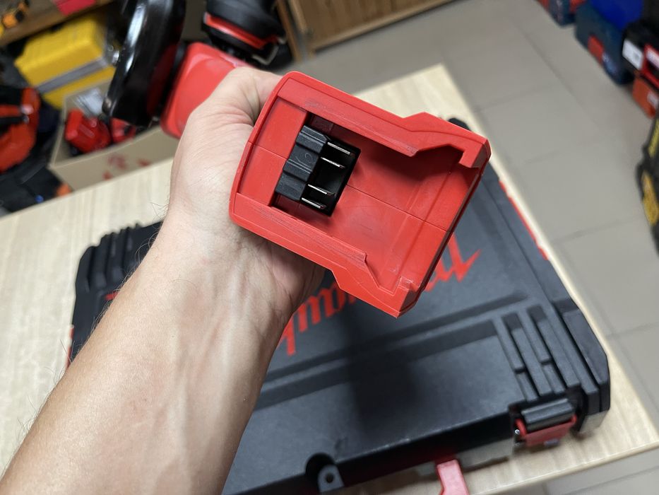 Milwaukee M18 FSAG125XB / безщіткова болгарка Мілвокі 18V