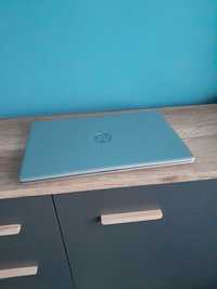 Laptop HP 17-CN0058CL 17,3” Intel Core i5 16 GB / 256 GB srebrny