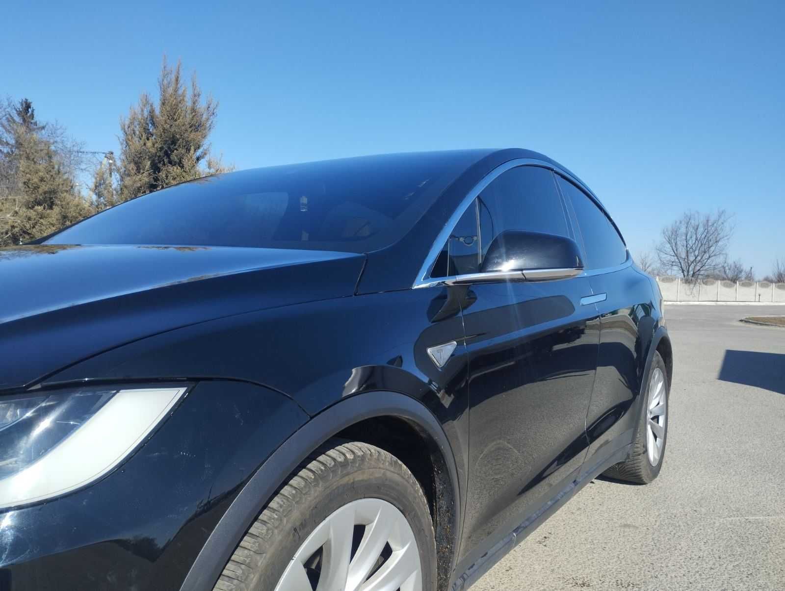 Продам Tesla Model X 2016г.в.