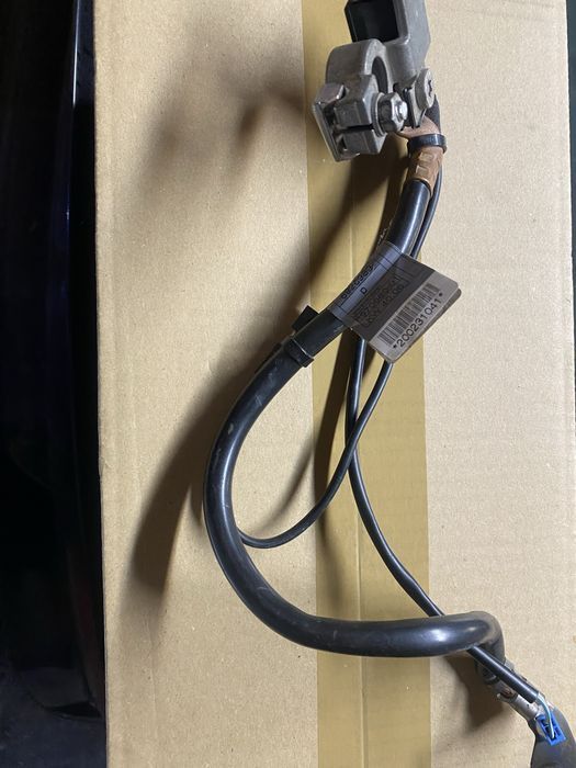 BMW E60 E61 klema minusowa ibs przedlift
