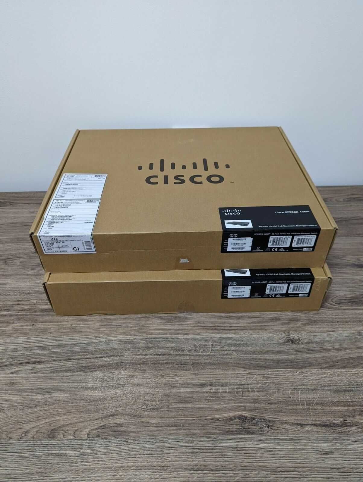 Комутатор Cisco SB SF550X-48MP-K9-EU