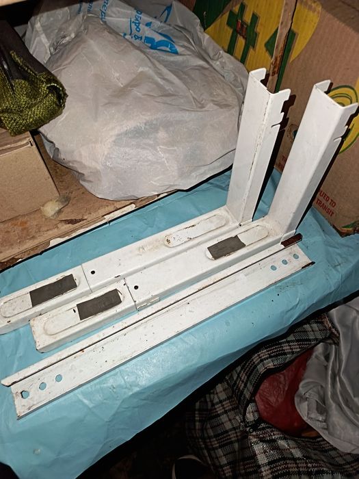 Кронштейн для микроволновки подвесной