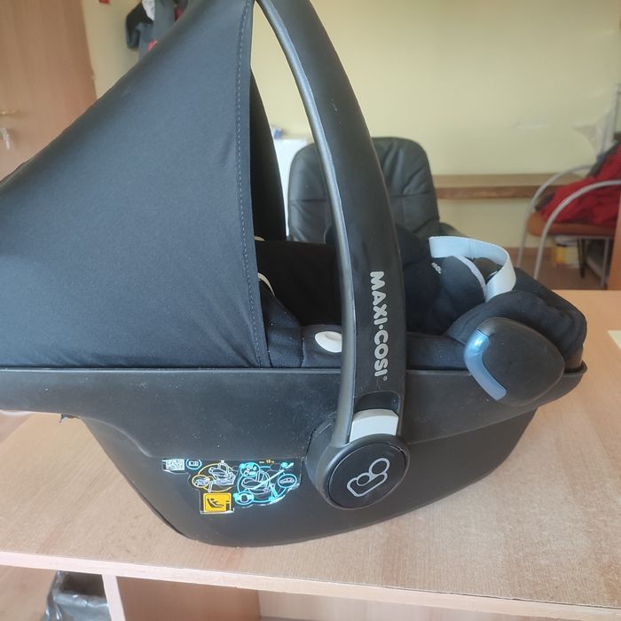 Maxi-Cosi pebble plus do 12 kg