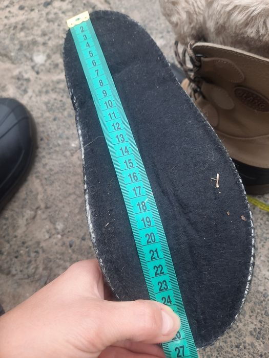 зимние непромокаемые сапоги Olang чоботи снегоходы с валенком 40-41