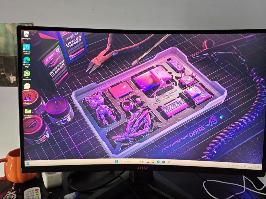 Pc | Torre Gamer Ryzen 7 2700 8GB + Disco 512GB + Gráfica Nvidia roda