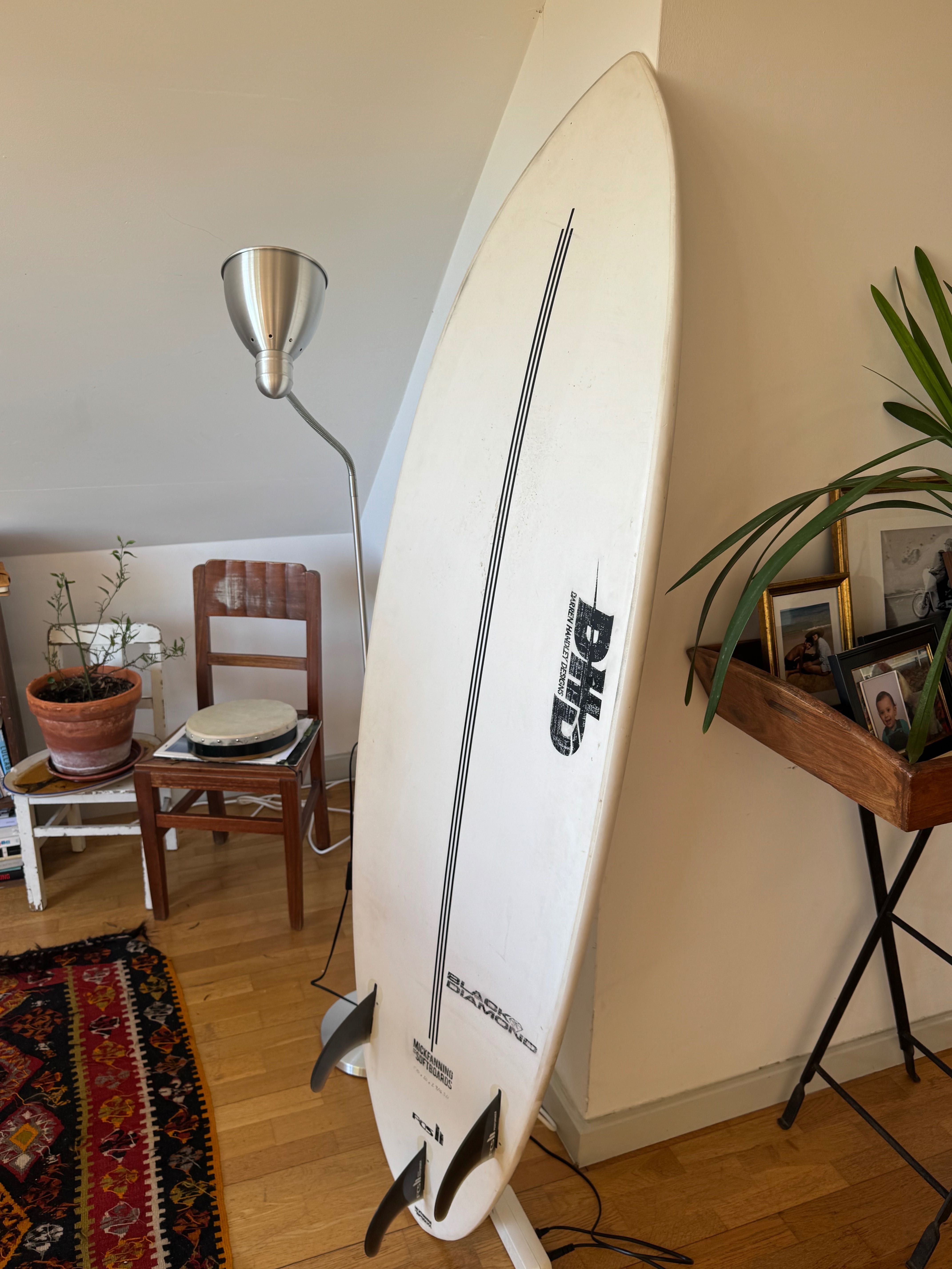 Prancha de surf Mick Fanning - Hybrid 5,10 + um fato de Ripcurl