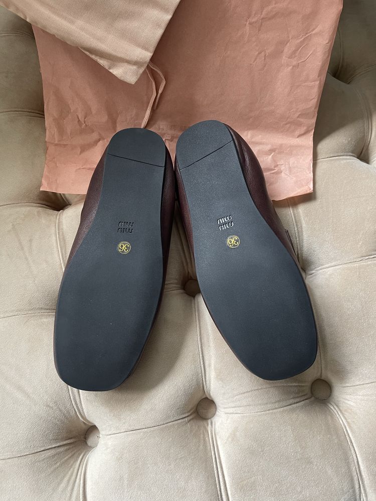 Mokasyny Miu Miu 36