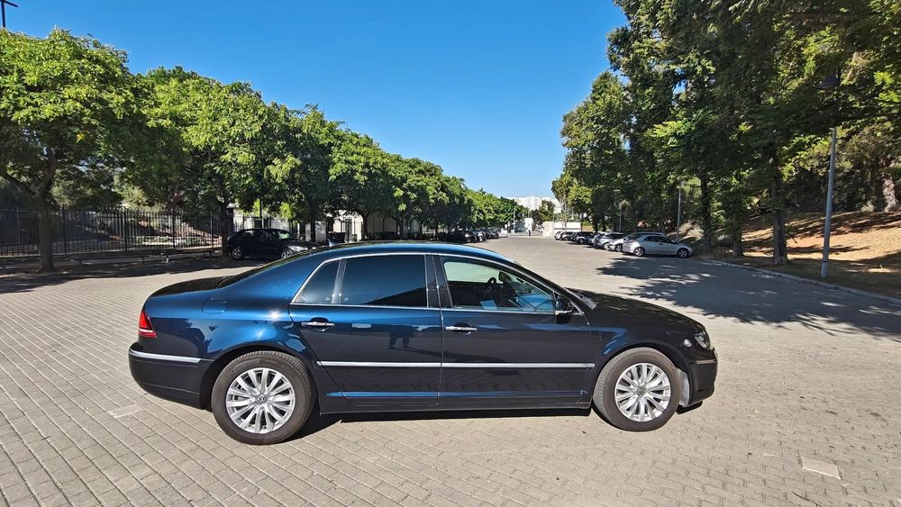 VW Phaeton 3.0 V6 TDI DPF 4MOTION Auto (4L)