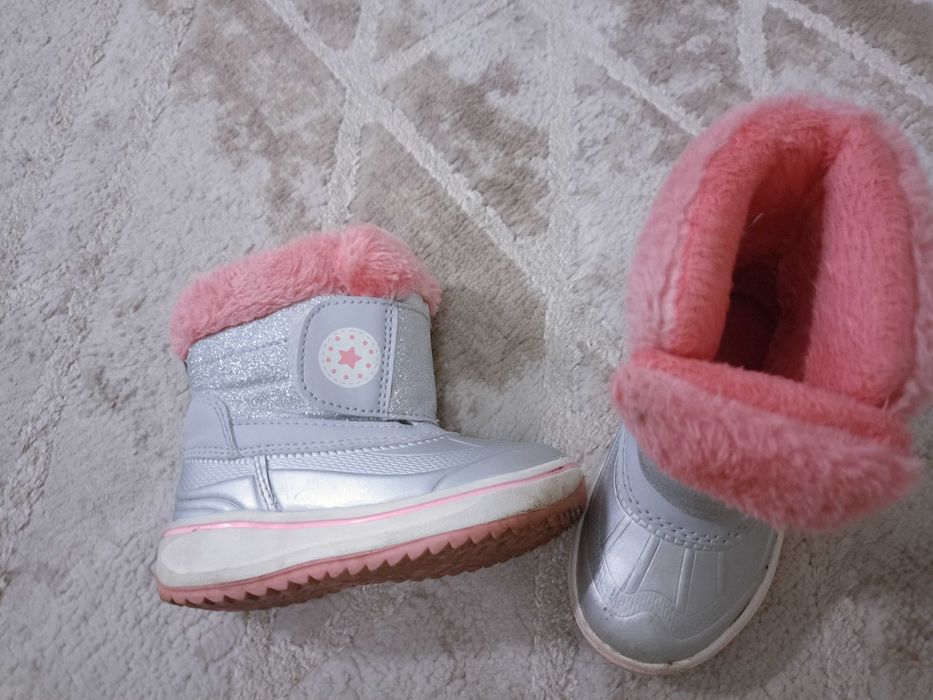 Kozaczki dziewczęce rozmiar 22