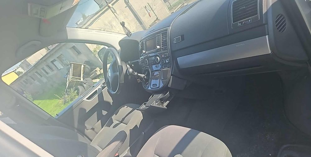 Sprzedam lub zamienie na coś mniejszego vw t5 multiwan