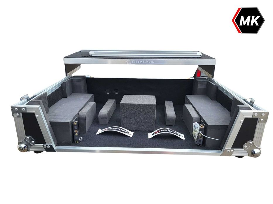 Denon Prime 4/4+ Flight Case z półką na laptopa oraz   RACK 2U