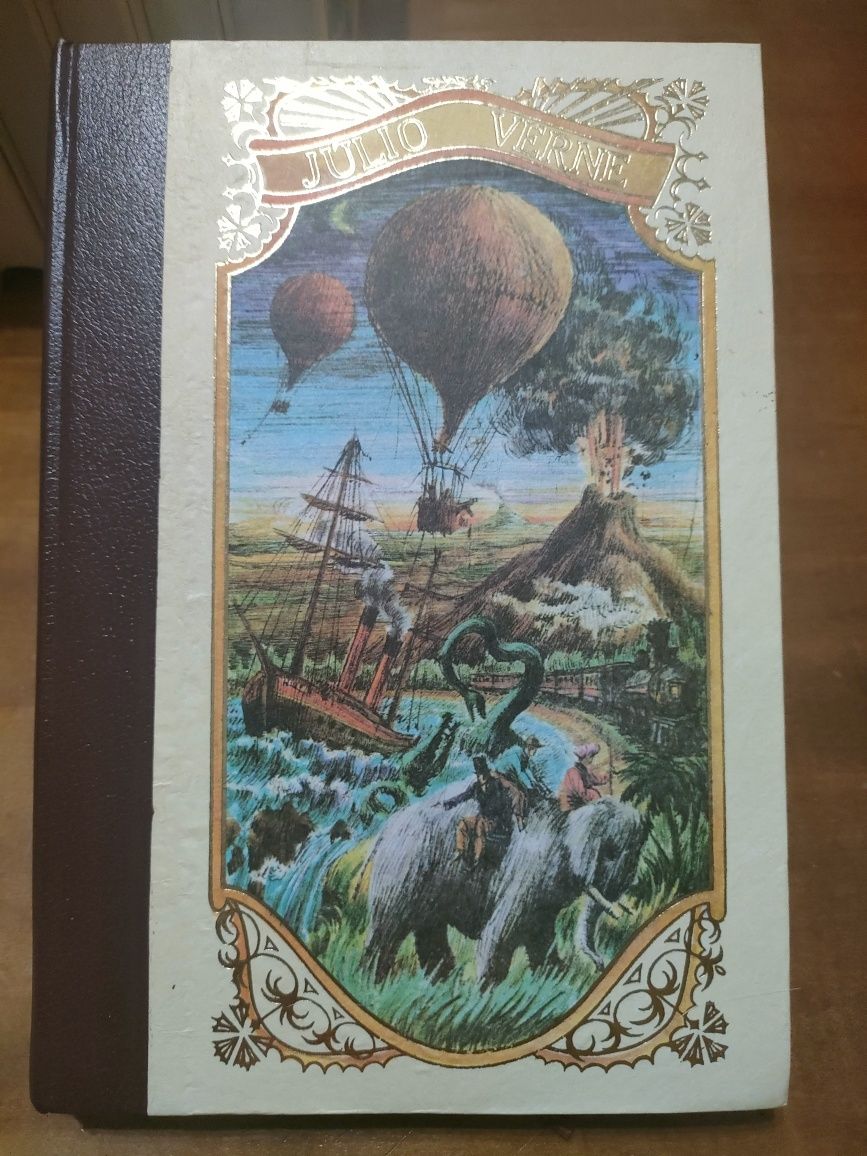 Livros Viagens Extraordinárias de Júlio Verne