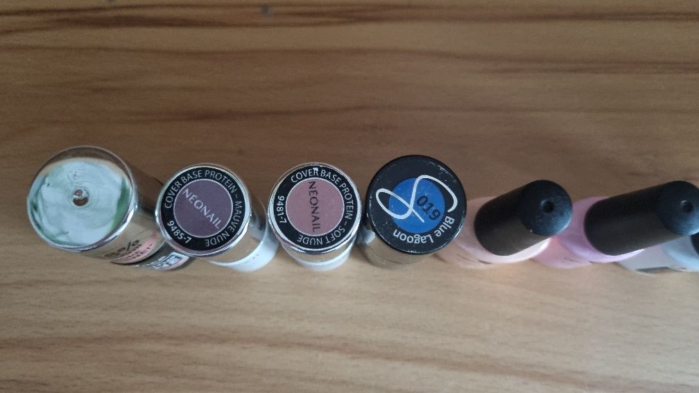 Lakier hybrydowy zestaw Neonail Semilac Essence