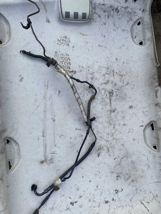 Wąz Węże Przewody Wspomagania Kia Carens III 3 2,0 16 v  Komplet