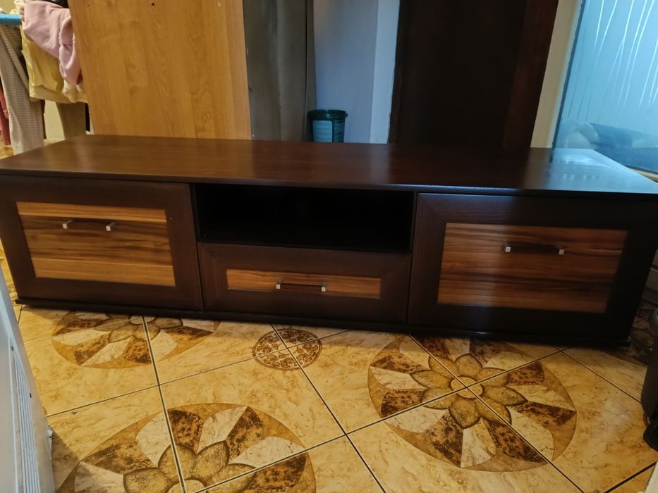 Szafka rtv pod telewizor i nie tylko