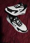Sapatilhas nike airmax brancas e pretas