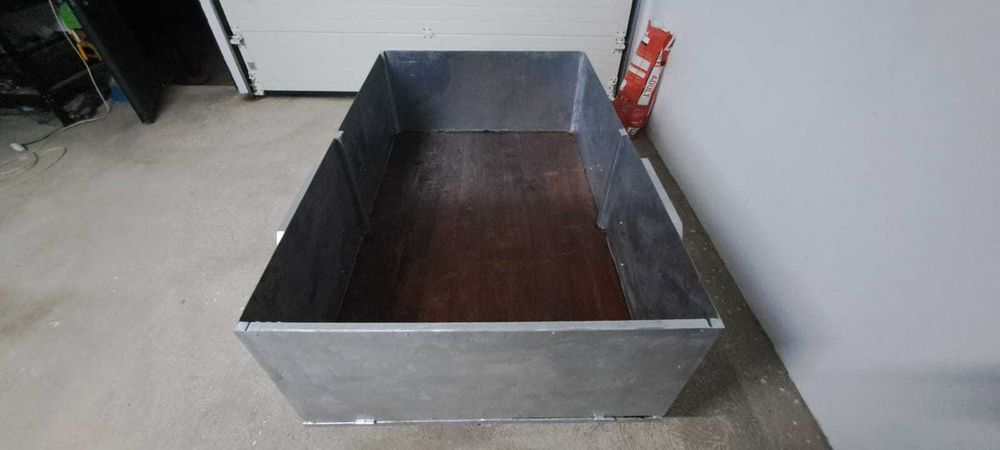 atrelado restaurado está como novo