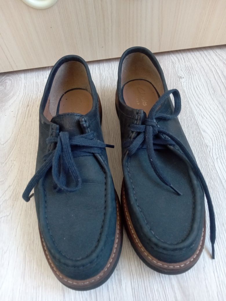 Buty Clarks Artisan Glick 37