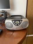 Radio manta bez CD player tylko radio dziala