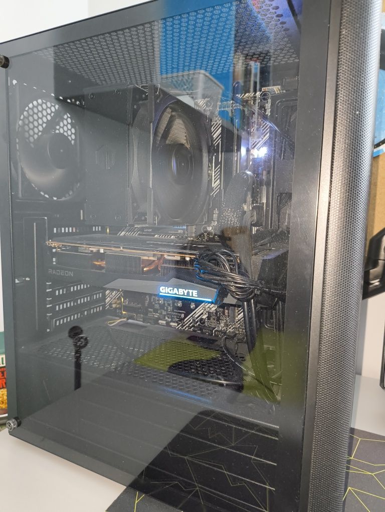 Komputer gamingowy Ryzen 7 5700x RX 6750 XT