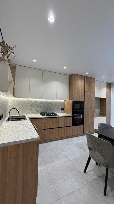 1-к з Дизайнерським з Ремонтом