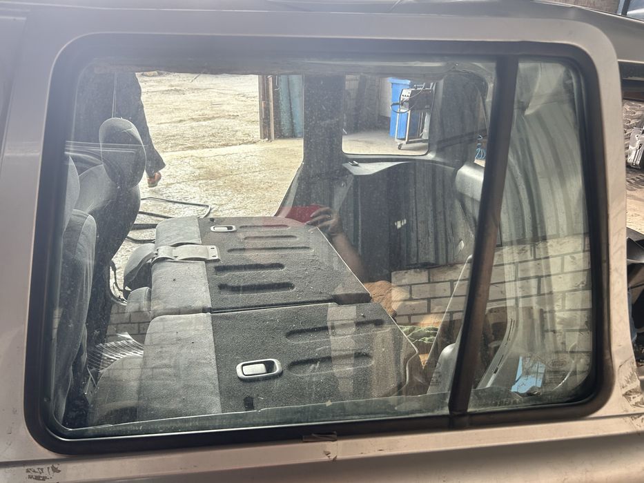 Скло вікно ленд ровер фриландер land rover