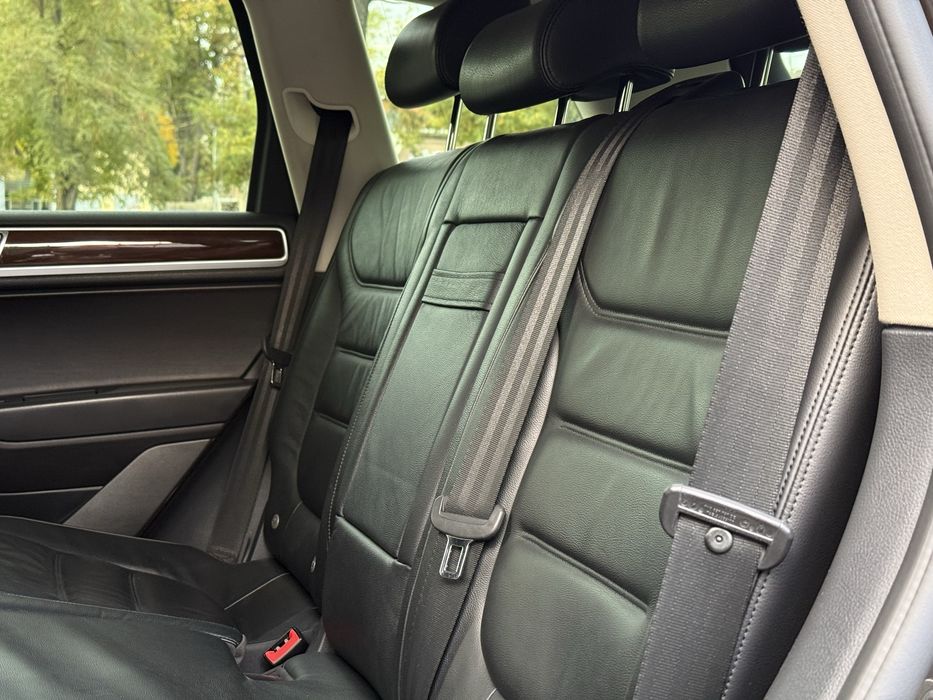 Volkswagen Touareg, 152т.км., цілий, пневмо