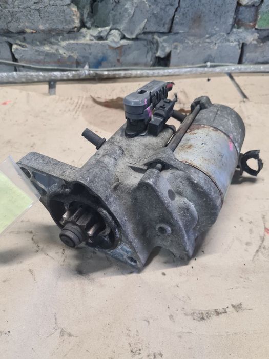 Стартер стартір Toyota Yaris 2 Auris Corolla e12 1.4 d4d