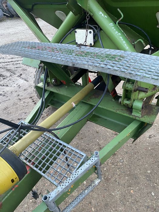 Rozsiewacz Amazone. ZA-U  1501