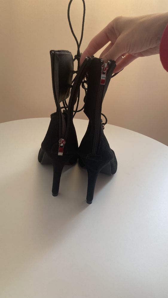 Buty do high heels czarne zlote 38