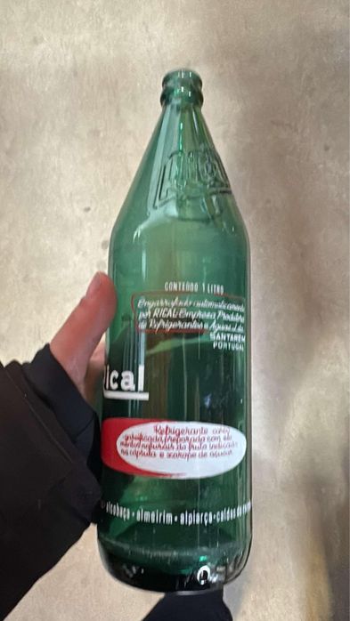 Garrafa dos  refrigerantes rical pirogravada de 1L