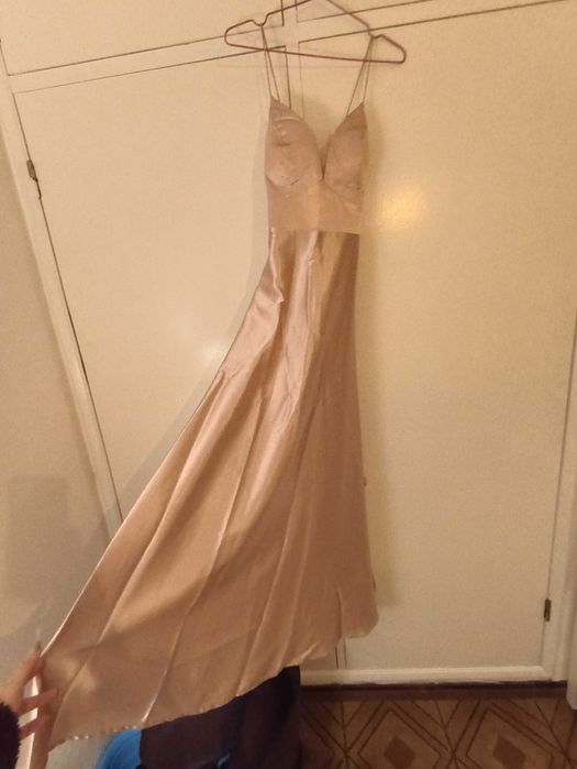 Vestido de cerimónia rosa velho da Pretty Bunnies