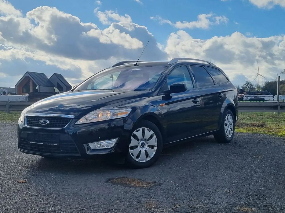 Ford Mondeo Serwis Forda / Dwa komplety kół