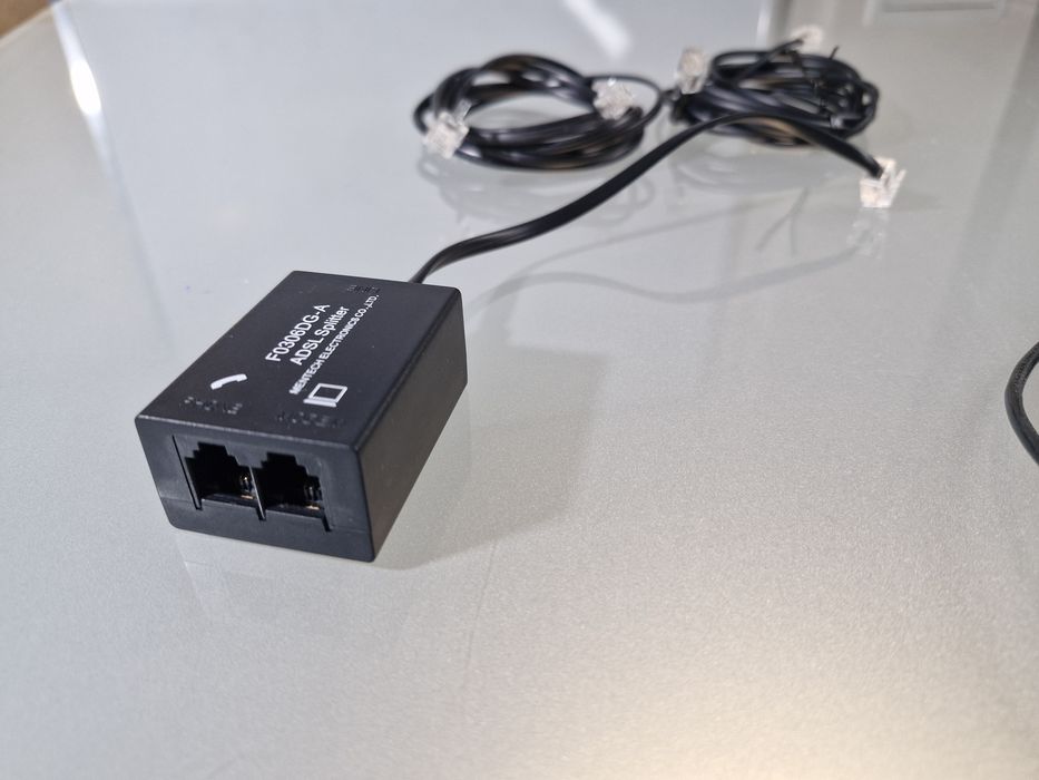 Zestaw Telos Zwijany Przedłużacz 5 m ADSL Rozdzielacz +2 Kable tel. 2m