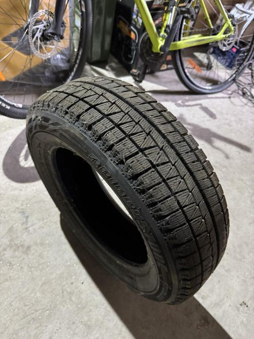 Bridgestone blizzak 185/65 r15