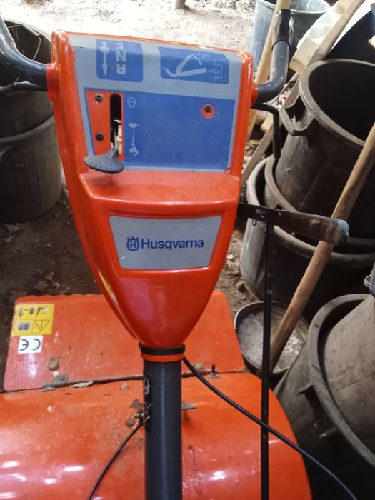 Motocultivador em óptimo estado