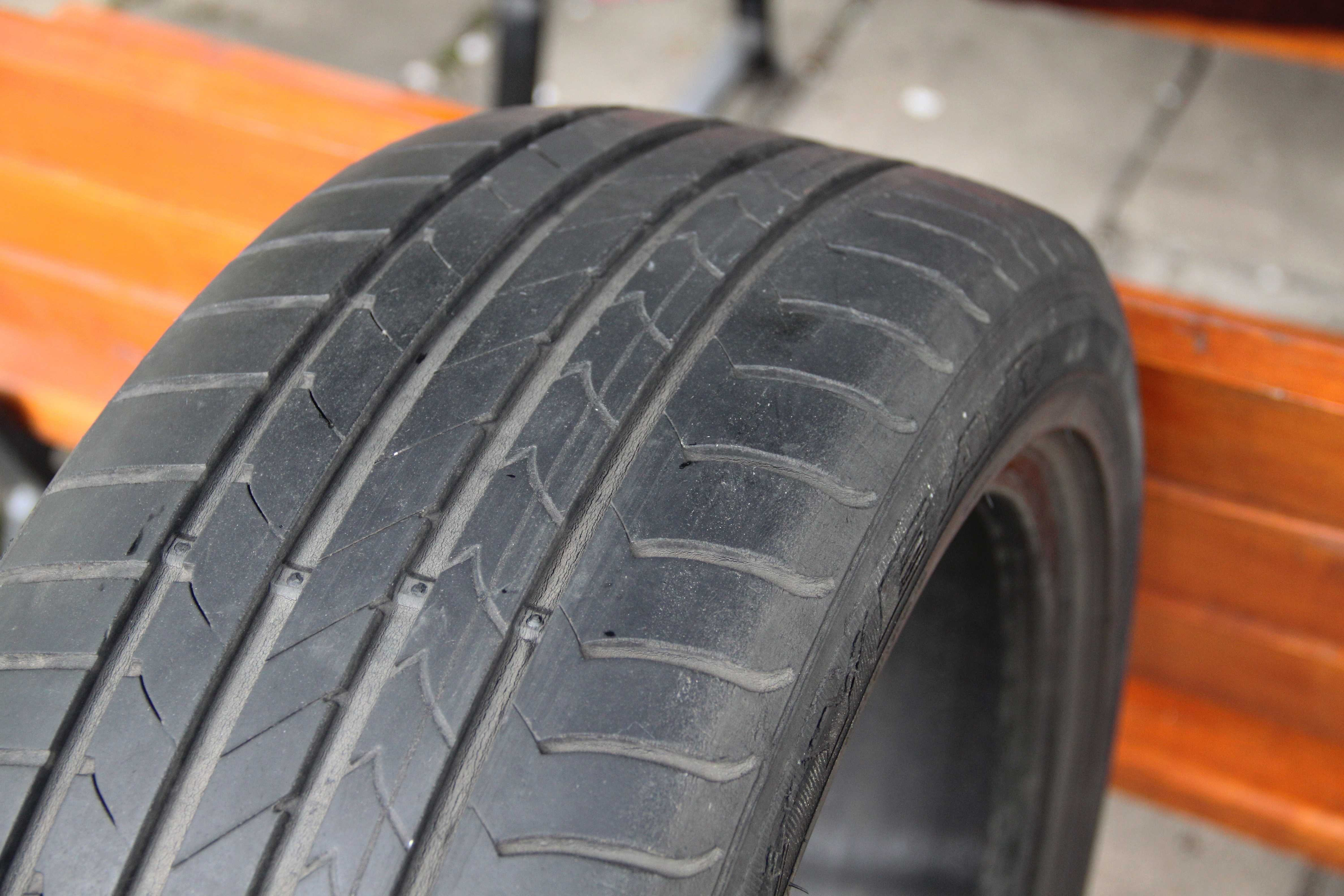 Goodyear Efficient Grip 205/50 R17 Opona pojedyncza letnia