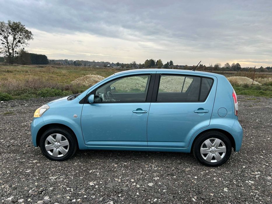 Daihatsu Sirion *2006R* 1.3B # ŚLICZNY # Stan B.DOBRY # Opłaty Niemcy